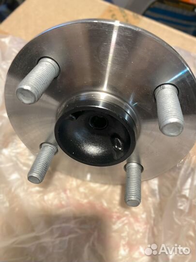 Ступица задняя с датчиком ABS Toyota Corolla E120