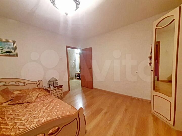 2-к. квартира, 54 м², 1/5 эт.