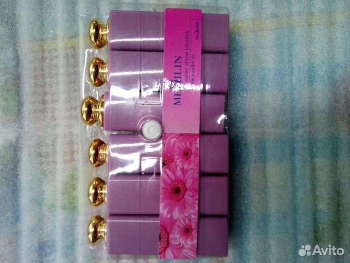 Помада для губ в ассортименте