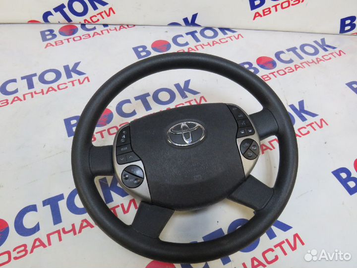 Руль toyota prius NHW20
