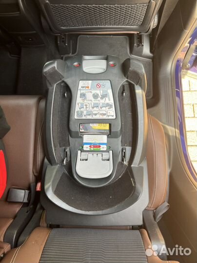 Автолюлька с базой isofix Stokke BeSafe