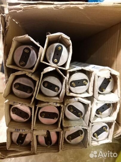 Лампы GE дневного света новые