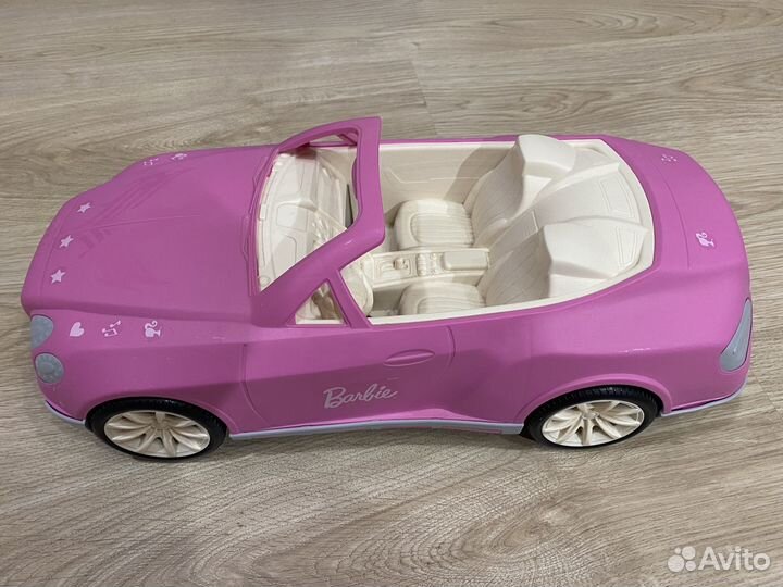 Игрушка автомобиль Barbie новый С куклами