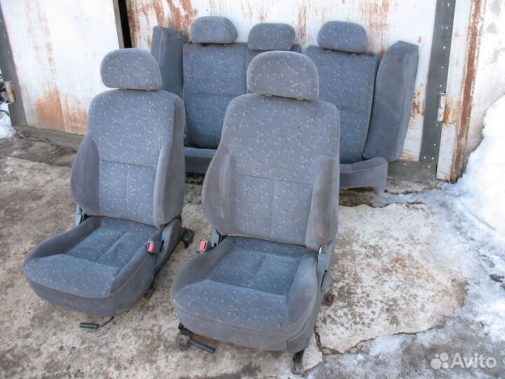Комплект сидений Kia Spectra/Shuma 2