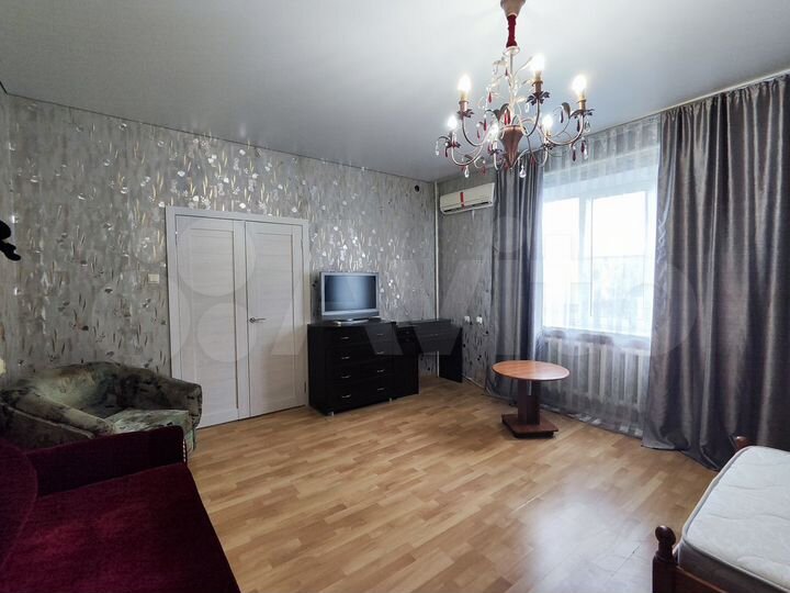 2-к. квартира, 63 м², 2/3 эт.