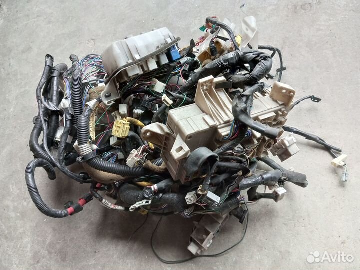 Проводка торпедо Toyota Camry 30 (2001-06) 2AZ-FE