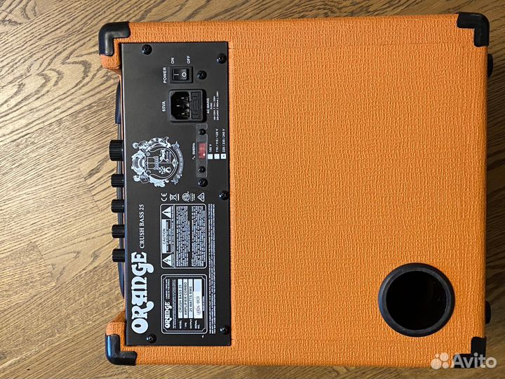 Басовый комбоусилитель orange crush bass 25