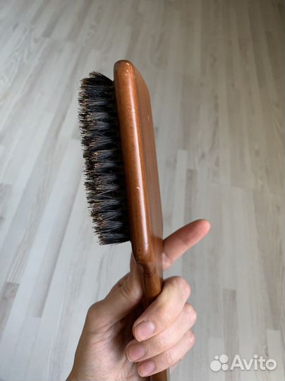Расческа с натуральной щетиной