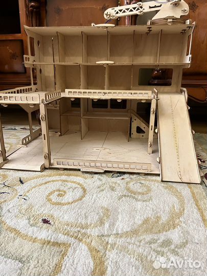 Гараж для детских машин