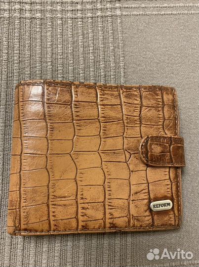 Мужское кожаное портмоне