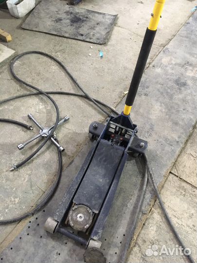 Шиномонтажное оборудование