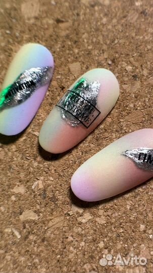 Маникюр/педикюр/наращивание ногтей/аэрография