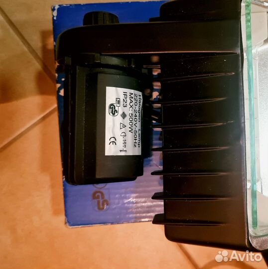 Прожектор галогенный