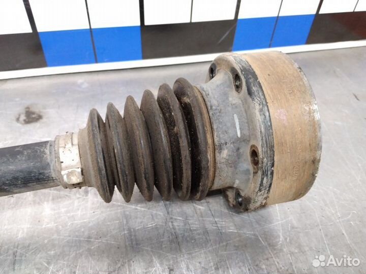 Привод передний левый Volkswagen Jetta 5 BSE 2006