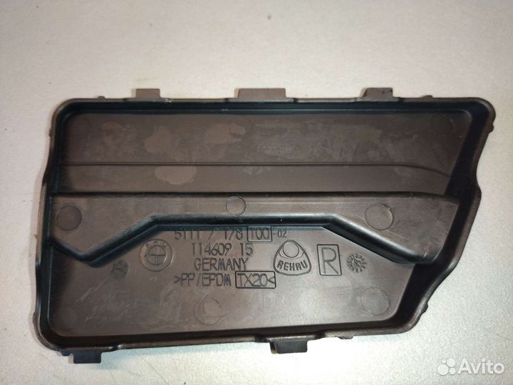 Заглушка переднего бампера правая BMW E60