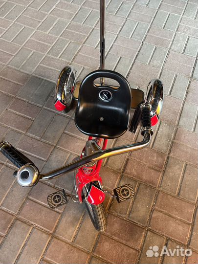 Велосипед трехколесный Schwinn детский