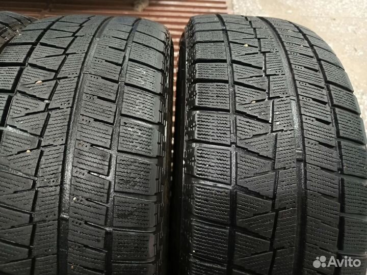 Bridgestone Blizzak Revo GZ 205/55 R16