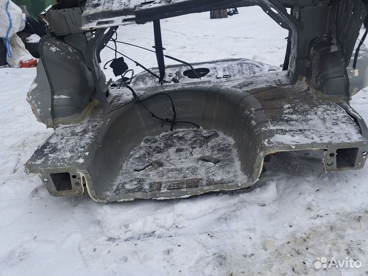 Ванна багажника Hyundai solaris 1