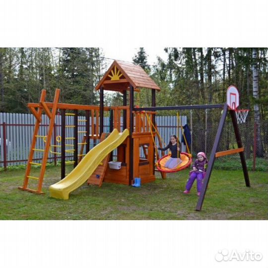 Безопасная детская площадка