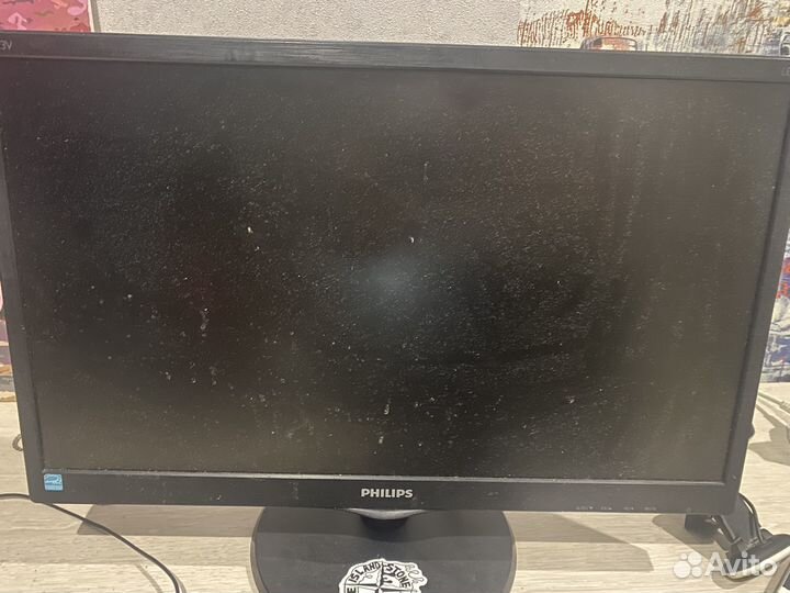 Монитор Philips 223v