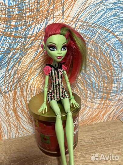 Кукла монстр хай Венера