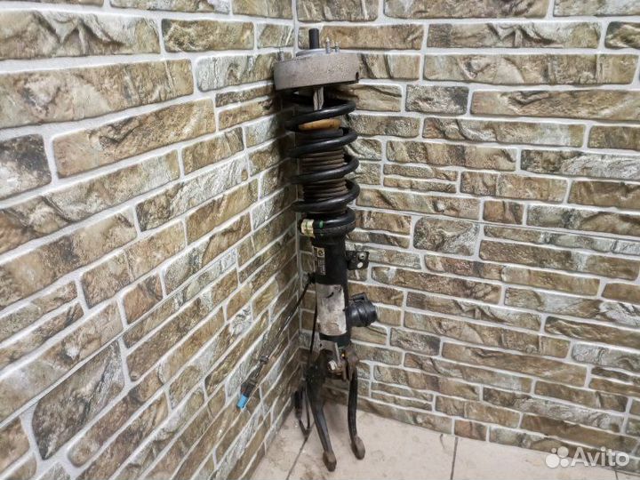 Амортизатор подвески передний правый Bmw X5 F15