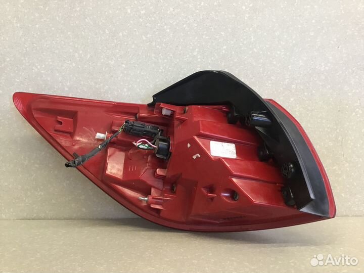 Фонарь задний наружный правый Kia Sportage 2010-20