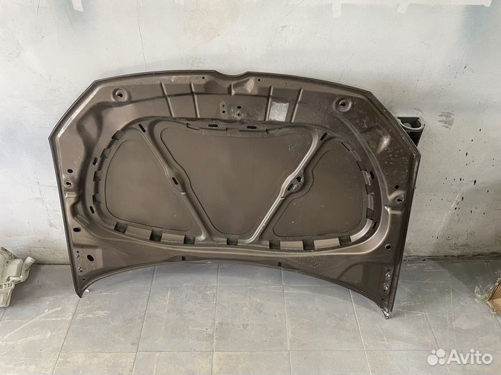 Продам капот фольцваген поло оригинал б/у