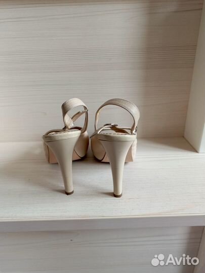 Туфли женские 38 размер