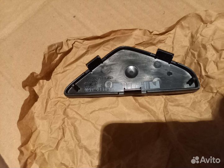 Заглушка центральной консоли правая ford mondeo 4