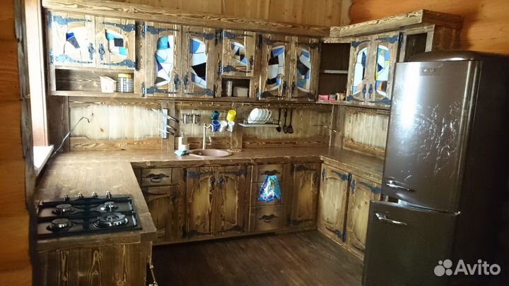 Деревянная мебель из массива ручной работы