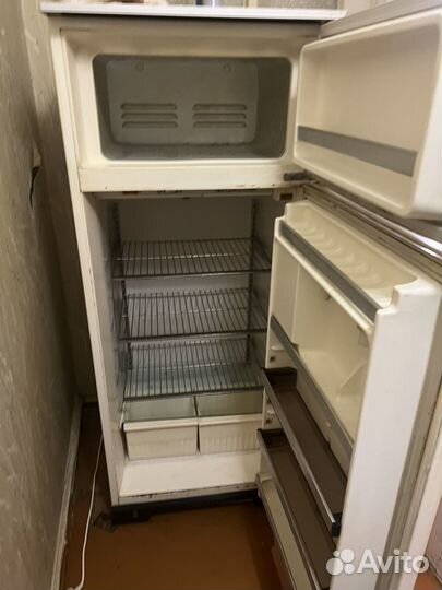 Холодильник