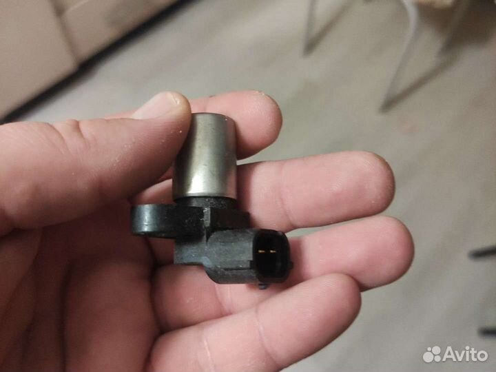 Датчик положения коленвала subaru