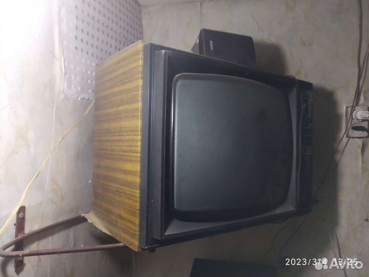 Телевизор Рассвет