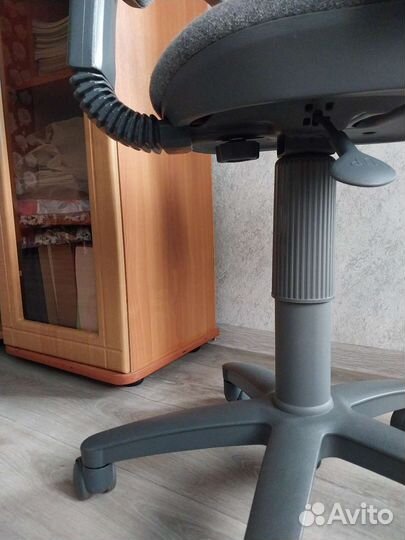 Компьютерное кресло бу
