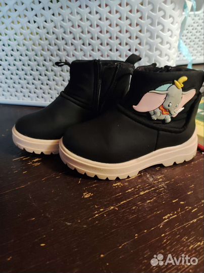 Сапожки для девочки