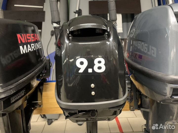 Лодочный мотор Gladiator G9.8FHS витрина