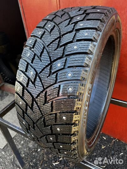 Delinte Winter WD42 235/45 R18 98T