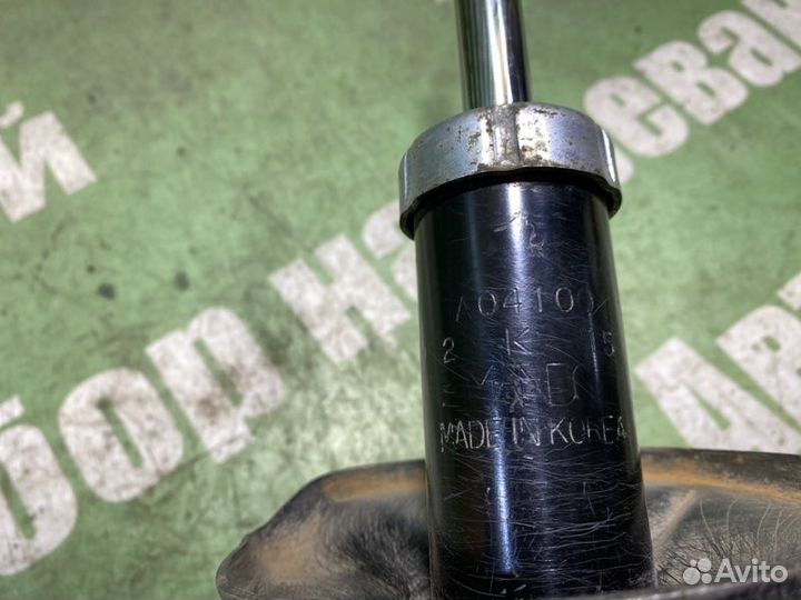 Стойка подвески передняя правая Chevrolet Spark