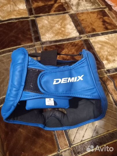 Шлем для бокса, перчатки 10oz, защита голени