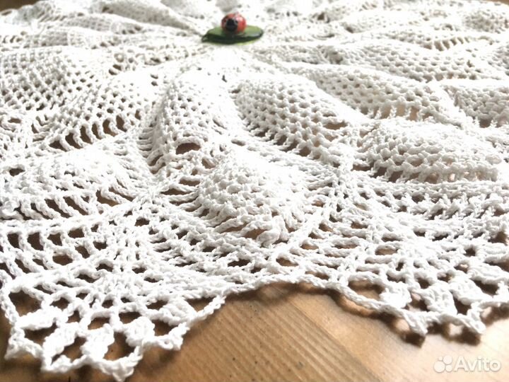 Салфетки вязаные крючком 48 см