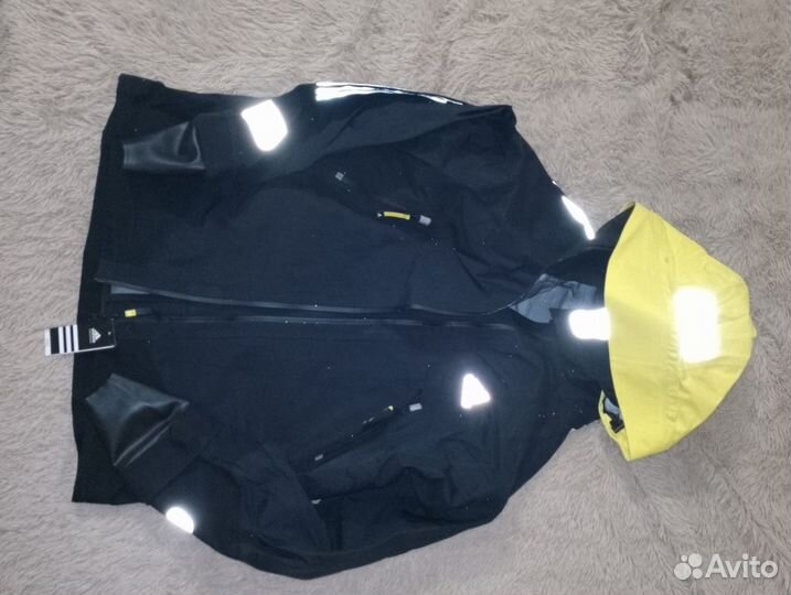 Куртка adidas черная