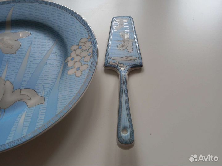 Блюдо с лопаткой фарфор