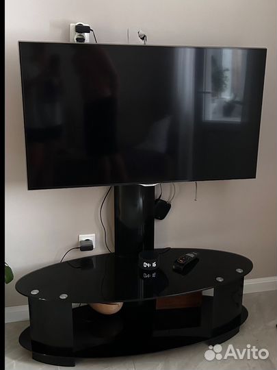 Тумба под тв стекло