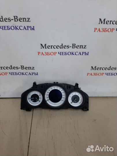 Щиток приборов Mercedes W 204 рест