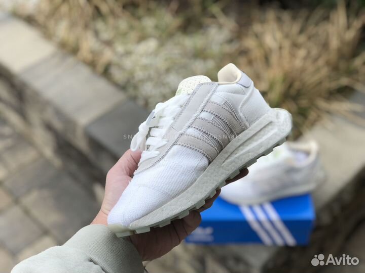 Кроссовки adidas retropy e5 crystall white