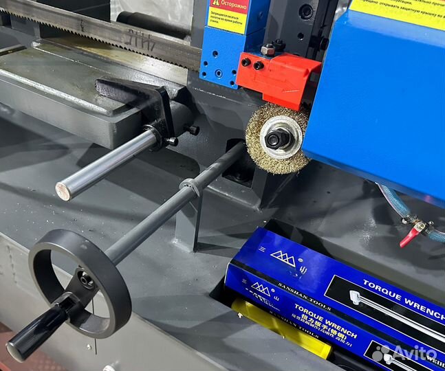 Ленточнопильный станок