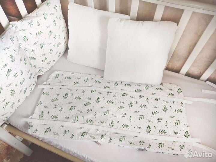 Бортики подушки в детскую кроватку