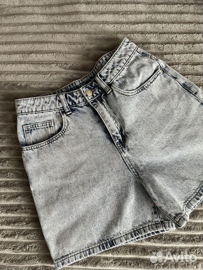 Женские джинсовые шорты