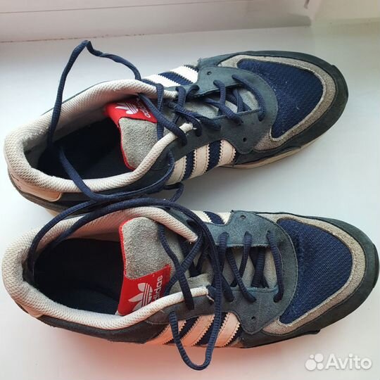 Adidas мужские кроссовки 43